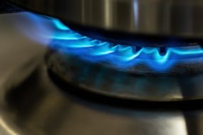 Je možné za plyn skutečně ušetřit změnou dodavatele nebo jde o klam?