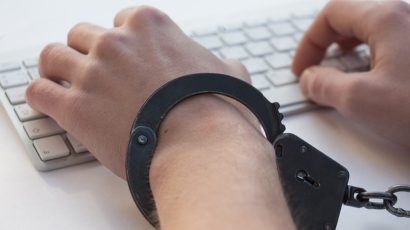 Čtyři věci, na kterých si dnes pěstujeme závislost