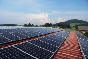 Vybavte svůj rodinný dům fotovoltaickými systémy. Dotace vám pomohou ušetřit